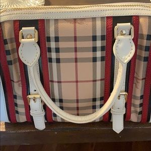 Burbery bag